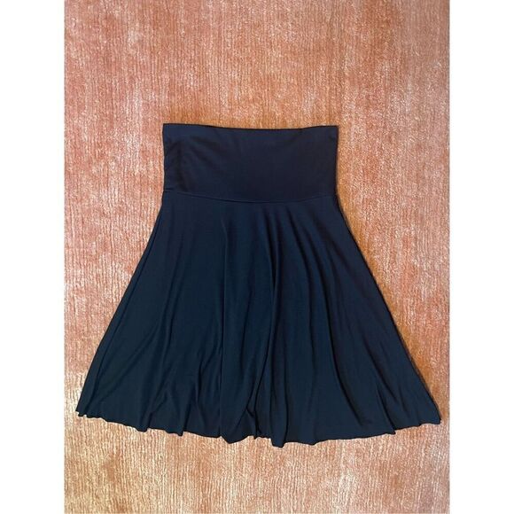 BLOOM knitted black skirt - Picture 1 of 6